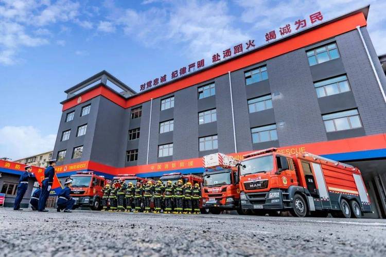 招录条件一为满足西城区社会经济发展对消防工作的需求,北京市西城区